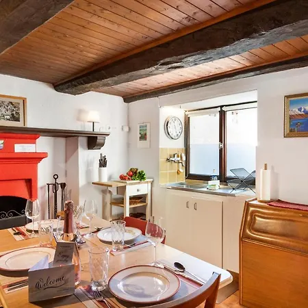 בקתה Casa Carla *