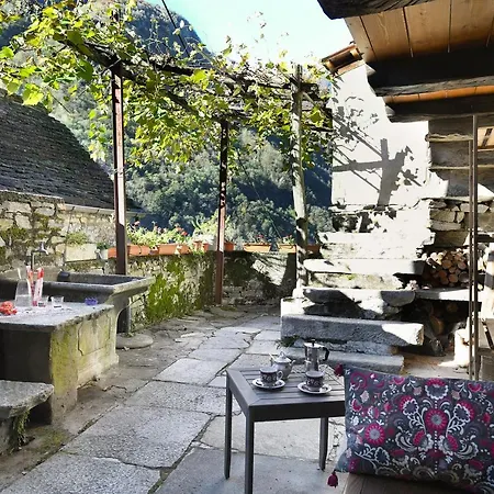 Casa Carla Vogorno
